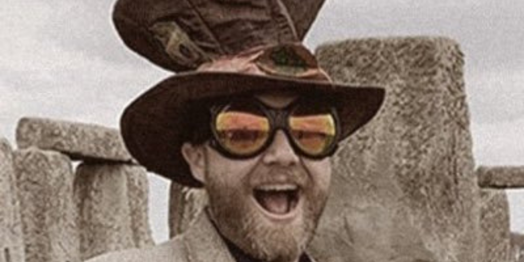 Thomas Hunt presenting